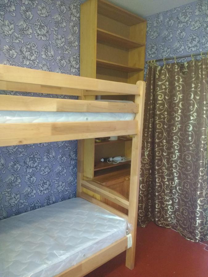 YourHostel Khar'kovskii Kiev Eksteriør bilde