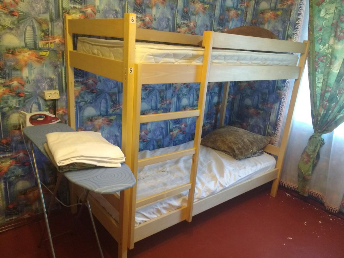 YourHostel Khar'kovskii Kiev Eksteriør bilde