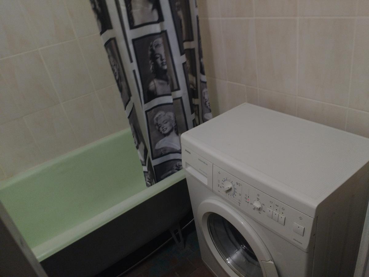 YourHostel Khar'kovskii Kiev Eksteriør bilde